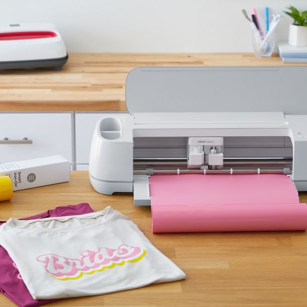 CRICUT Smart Iron On 33cm x 91cm Black