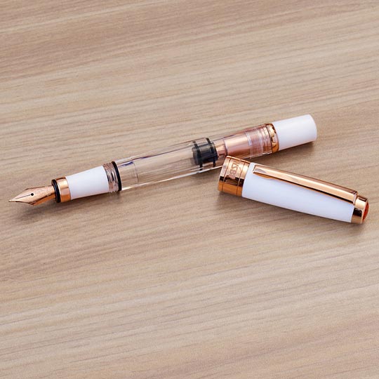 TWSBI Diamond 580 White Rose Gold II Fountain Pen Broad