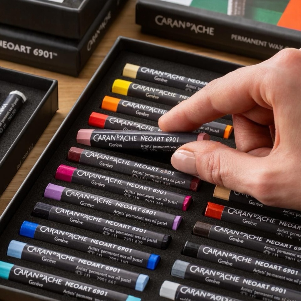 CARAN D'ACHE Neoart 100% Lightfast Wax Oil Pastel Set x 24