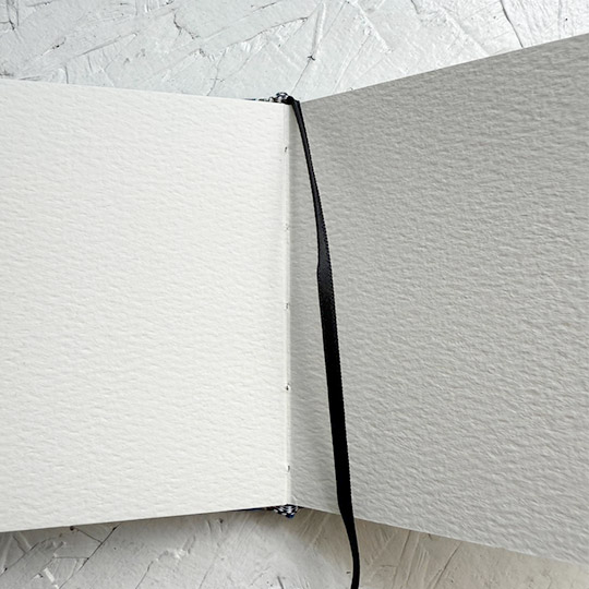 OVJ Yangtze 100% Cotton Watercolor Paper Book 300gsm Landscape 13cm x 19cm x 24 Crane