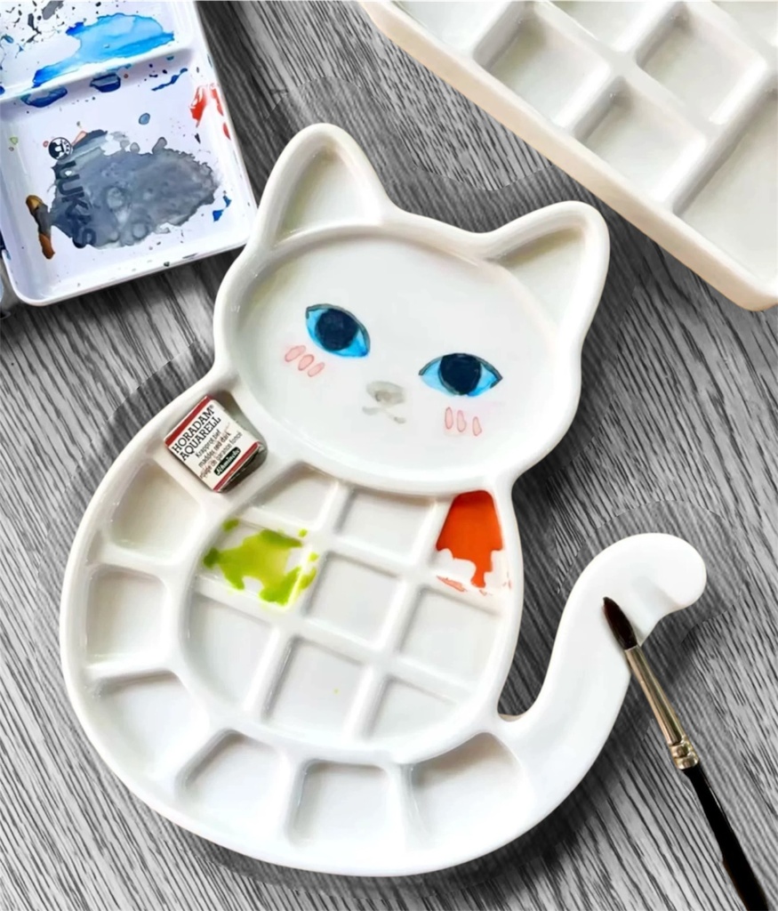 OVJ Porcelaine Cat Palette 16cm x 20cm
