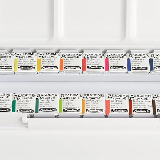 SCHMINCKE Akademie Watercolor 1/2 Pan Plastic Box Set x 18