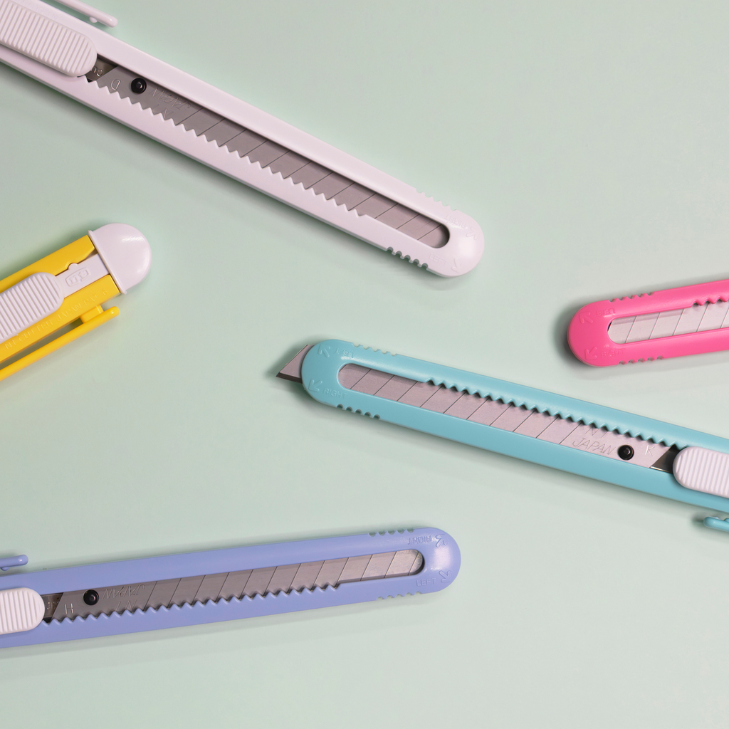 NT FA-120P Auto Lock 9mm Blade Cutter