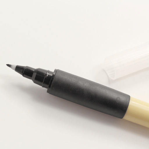 KURETAKE Bimoji Extra Fine Brush Pen