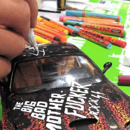 MOLOTOW One4All Acrylic Marker 2mm 160 Signal White