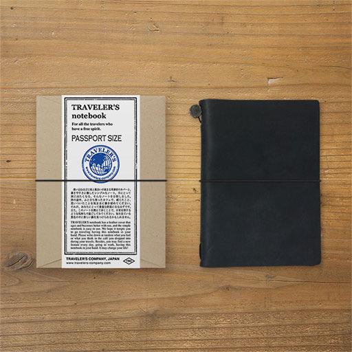 TRAVELER'S Passport Black