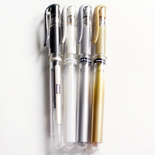 UNI Signo Broad Roller Pen Black