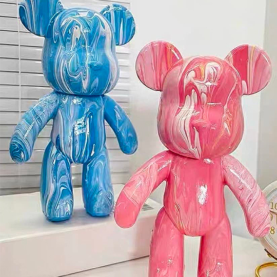 OVJ Acrylic Pouring Bear 18cm