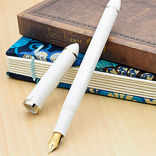 SAILOR Fude-De-Mannen 40° Fountain Pen White