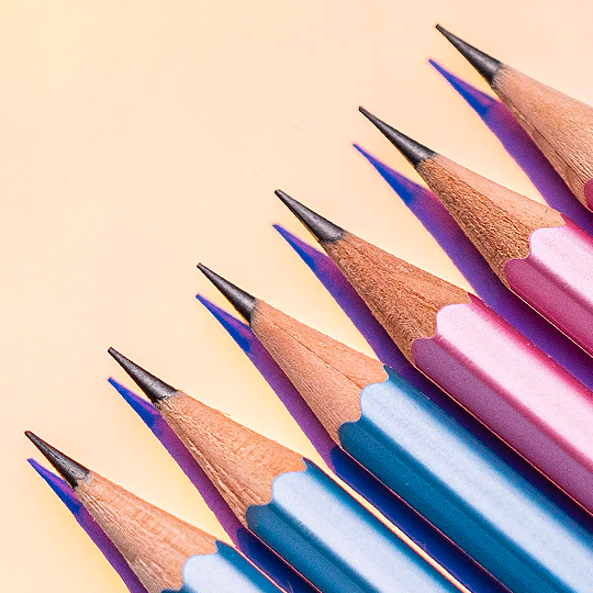 BLACKWING Pearl Pink Balanced Graphite Pencil