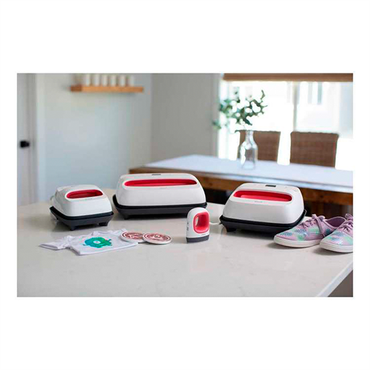 OVJ Cricut Easypress Mini Raspberry Uk