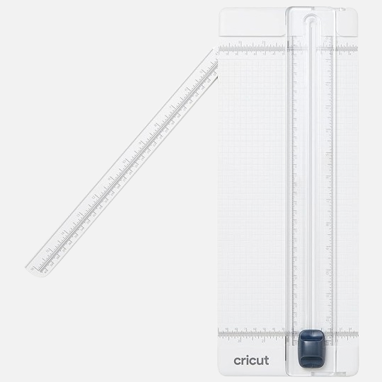 OVJ CRICUT 13 In Basic Trimmer