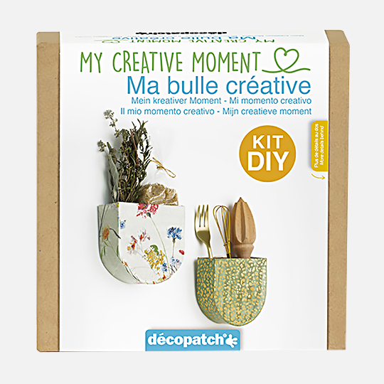 DECOPATCH My Creative Moment Paper Mache Wall Basket DIY Kit