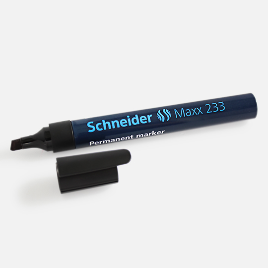 SCHNEIDER Maxx 233 Aluminium Barrel Permanent Marker Chisel Tip Black
