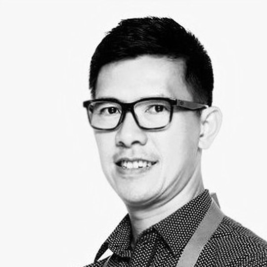 Artist In The House With James Lee