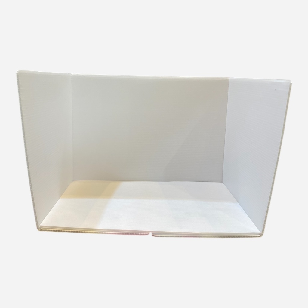 OVJ Diorama Plastic Corrugated Board Box 3mm x 21cm x 22cm x 30cm