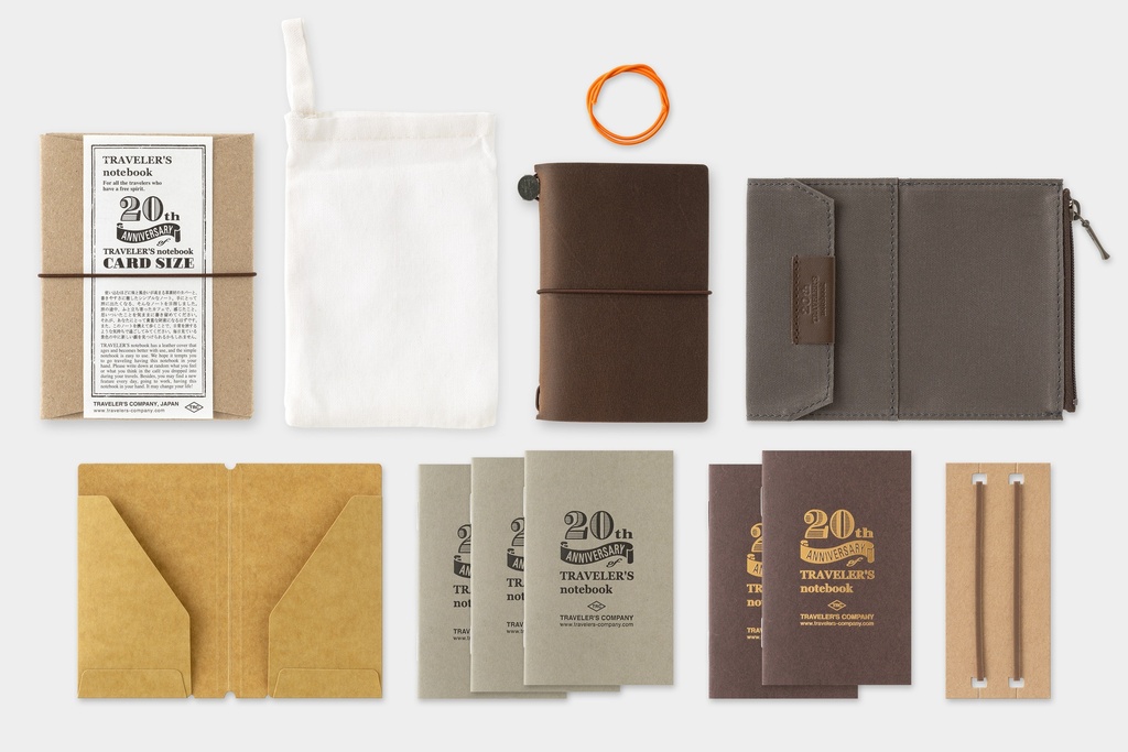 TRAVELER’S Notebook Card Size 20th Anniversary Brown Set