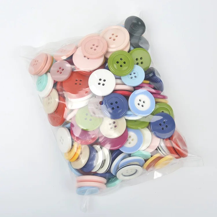 OVJ Plastic Buttons Large x 70